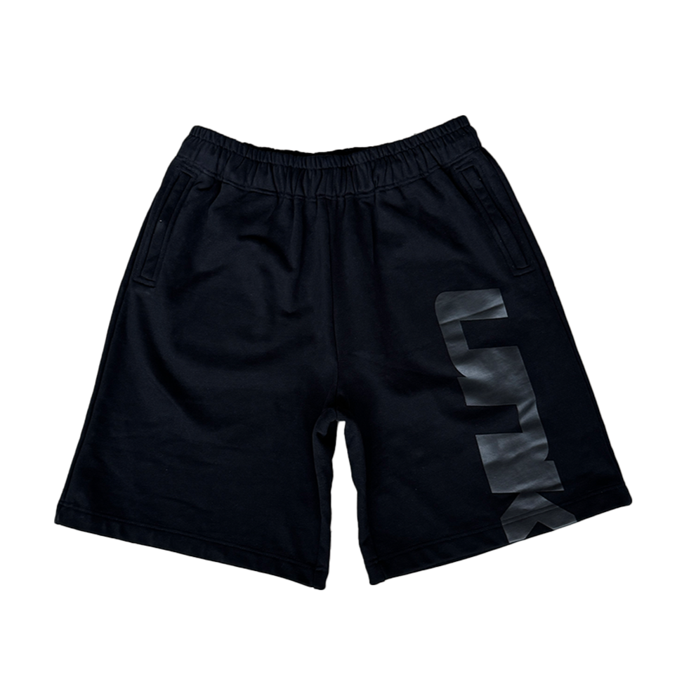 BAGGY BLACK STEPPA SHORTS